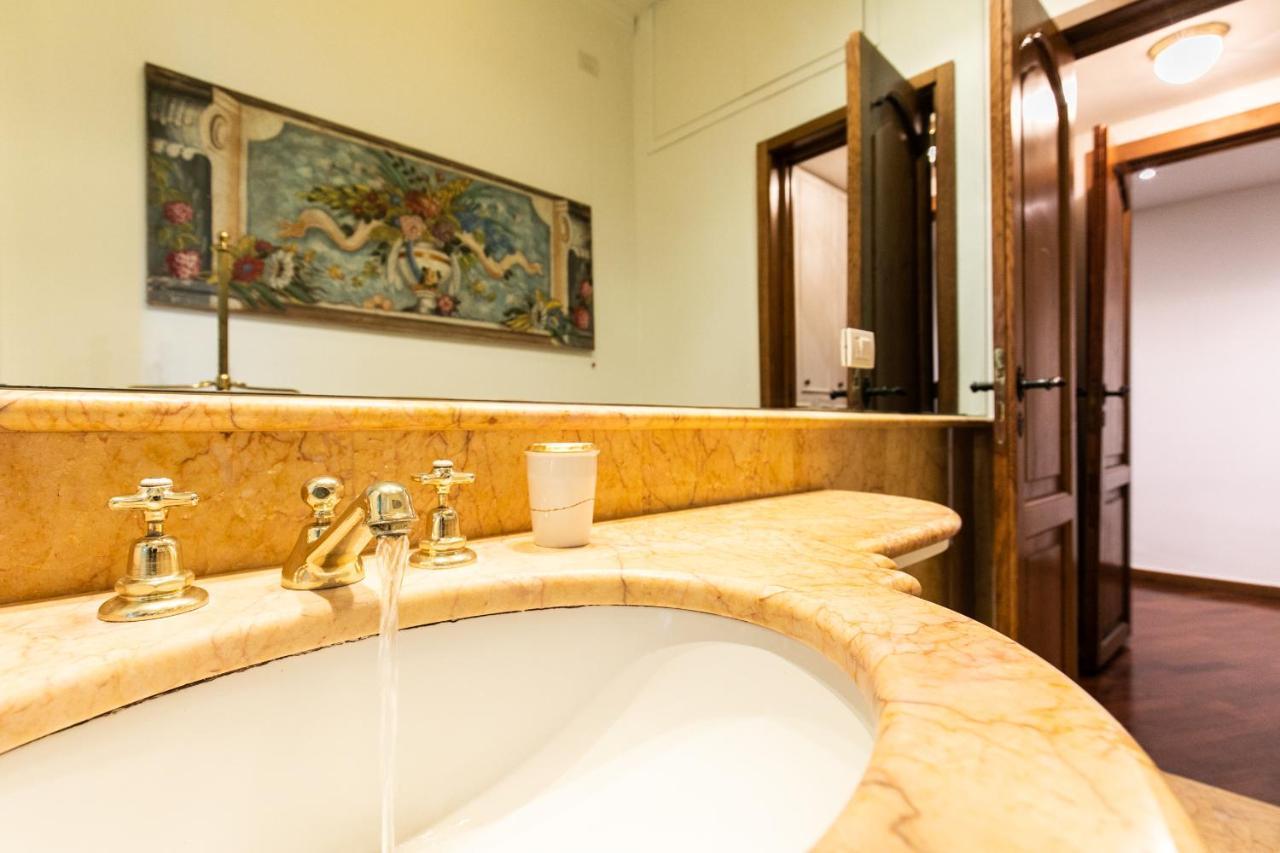 Klimt - Jacuzzi 5 Star - Luxury Design Apartment Milano Ngoại thất bức ảnh